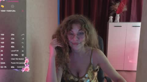 Bella online show from April 23, 1:57 pm