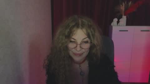 Bella online show from March 21, 3:17 pm