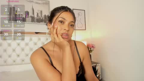 Bella online show from June 6, 2:45 pm