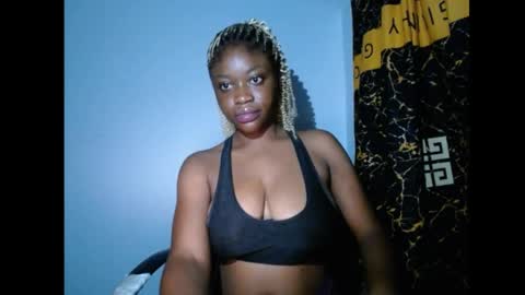 bella online show from April 22, 7:00 pm