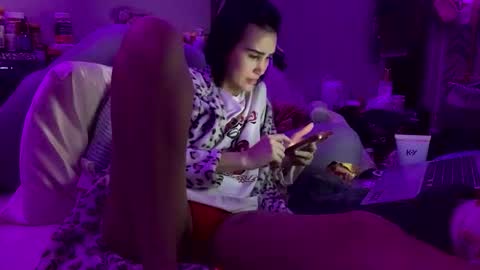 bellaboo999 online show from March 2, 4:45 am