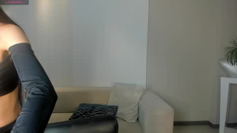 Bella online show from April 26, 6:00 am