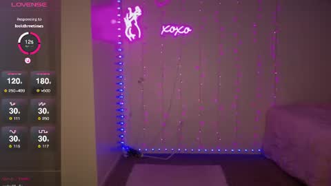 Bella Monroe online show from June 10, 4:33 am