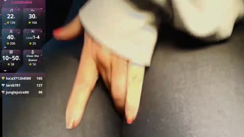 Camille  online show from February 9, 2:14 am