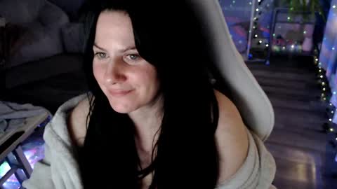 Starr40 online show from April 17, 7:43 am