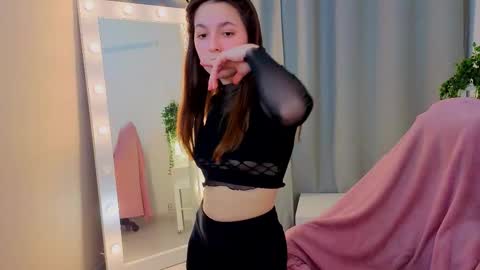 Bella online show from March 3, 7:25 am