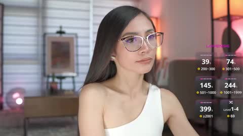 Snapshot of belle_adrienne chatting on February 17, 1:15 am Belle Adrienne  IG  online show from February 17, 1:15 am