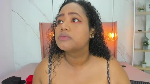 belle online show from April 23, 12:12 pm