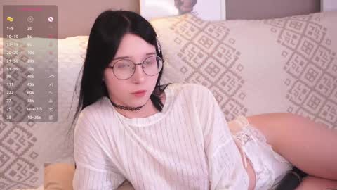 Bea online show from April 25, 1:41 pm