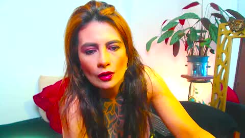 Snapshot of belle_seduction chatting on January 12, 5:22 pm Loren Morrison online show from January 12, 5:22 pm