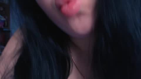 Snapshot of bellelovexx chatting on December 26, 10:31 pm Hello I am kind friendly and cute girl online show from December 26, 10:31 pm
