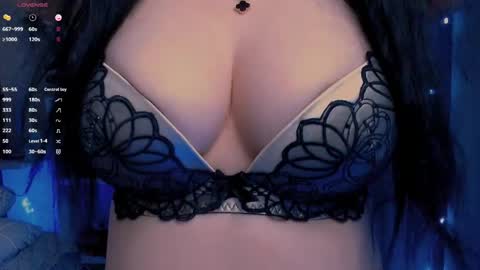 Hello I am kind friendly and cute girl online show from April 27, 9:39 am