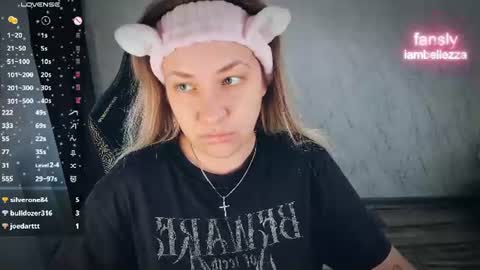 Your Annabelle Wolf  online show from June 17, 5:03 pm