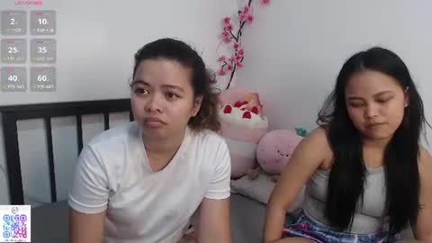 SnowClairee online show from August 2, 7:33 am