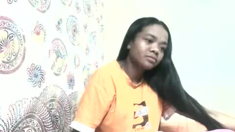 berthine99996 online show from May 28, 7:17 am