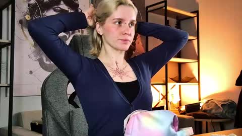 Bethany online show from April 22, 8:22 am