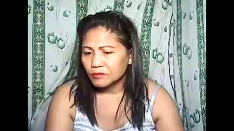 Snapshot of betty_83 chatting on January 18, 1:08 pm betty_83 online show from January 18, 1:08 pm