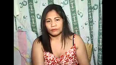 Snapshot of betty_83 chatting on February 5, 11:44 am betty_83 online show from February 5, 11:44 am