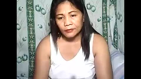Snapshot of betty_83 chatting on January 30, 11:55 am betty_83 online show from January 30, 11:55 am