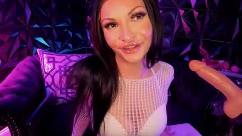 NatashaxoBangs online show from March 15, 5:42 am