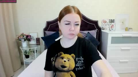 Snapshot of bettyurbane chatting on February 6, 4:21 am Mila Sweet online show from February 6, 4:21 am