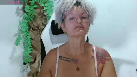 bibiana online show from April 22, 10:45 am