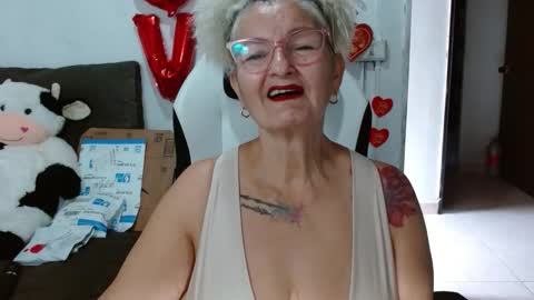 bibiana online show from February 12, 1:46 pm