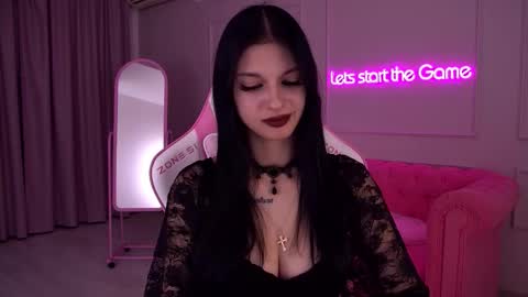 Beverly online show from January 29, 2:53 pm