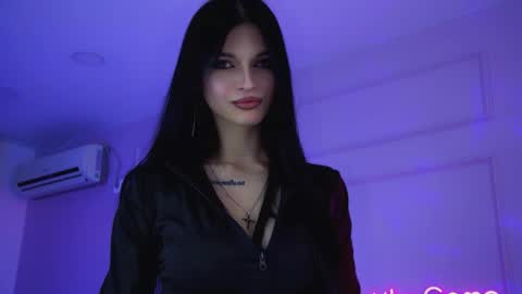 Beverly online show from April 29, 6:46 pm