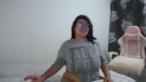 Snapshot of bianca_boobs chatting on October 9, 9:57 am Bianca Tuesday to Sunday from 2am to 6am UTC-5 online show from October 9, 9:57 am