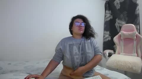 Snapshot of bianca_boobs chatting on September 26, 9:29 am Bianca Tuesday to Sunday from 2am to 6am UTC-5 online show from September 26, 9:29 am
