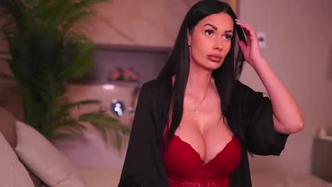 Bianca online show from April 23, 1:35 pm