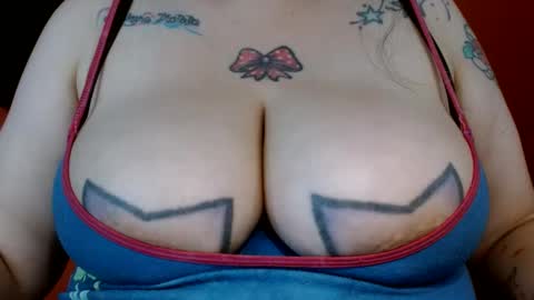 Snapshot of bianka_star_ chatting on October 1, 2:11 pm bianca online show from October 1, 2:11 pm