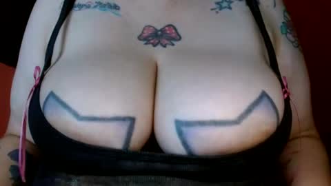 Snapshot of bianka_star_ chatting on September 30, 2:01 pm bianca online show from September 30, 2:01 pm