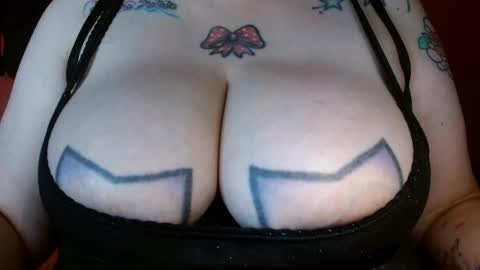 Snapshot of bianka_star_ chatting on March 11, 10:31 pm bianca online show from March 11, 10:31 pm