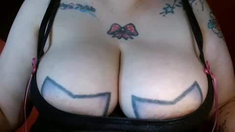 Snapshot of bianka_star_ chatting on March 4, 12:22 pm bianca online show from March 4, 12:22 pm