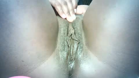 pretty online show from January 21, 1:00 pm