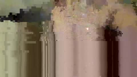Snapshot of bibaby_ellie_ chatting on December 3, 11:46 pm Ellie online show from December 3, 11:46 pm