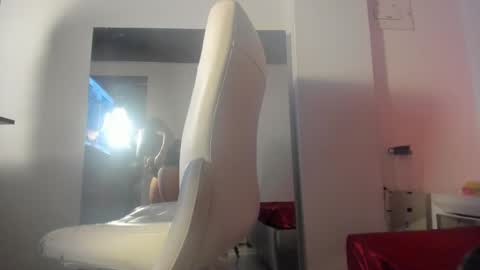 bibiana_js_ online show from October 22, 11:59 am