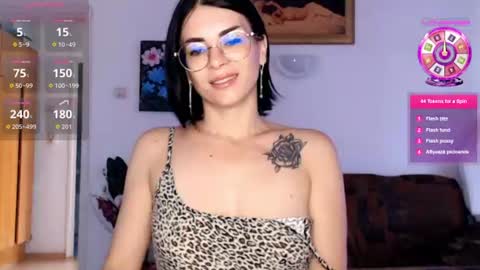 innasugarwild online show from July 8, 3:25 pm