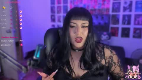 Snapshot of bigboobs_cloe chatting on September 26, 10:29 pm bigboobs cloe online show from September 26, 10:29 pm