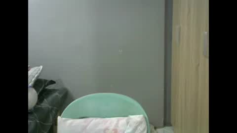 Snapshot of bigboobslyn chatting on September 10, 8:03 am bigboobslyn online show from September 10, 8:03 am