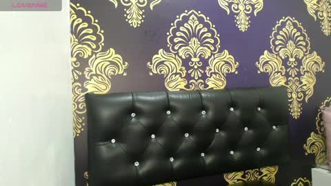 bigboobssammy online show from April 12, 3:09 am