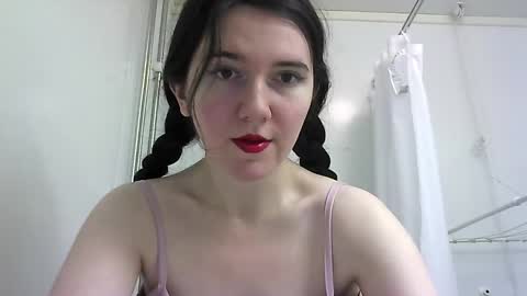 Isabella online show from October 20, 5:32 am