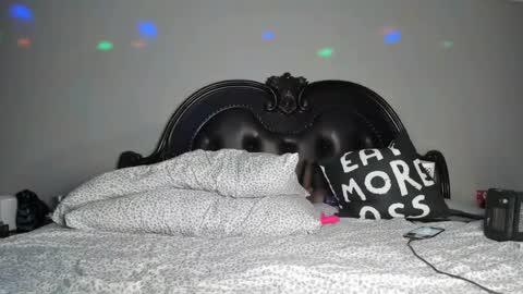 Snapshot of bigbuttsarena chatting on September 9, 5:07 am bigbuttsarena online show from September 9, 5:07 am