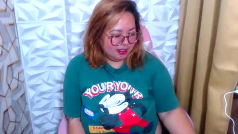 Snapshot of bigtitshotmom chatting on January 9, 7:31 am MARJ online show from January 9, 7:31 am
