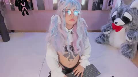 Biizzy online show from April 27, 6:10 am