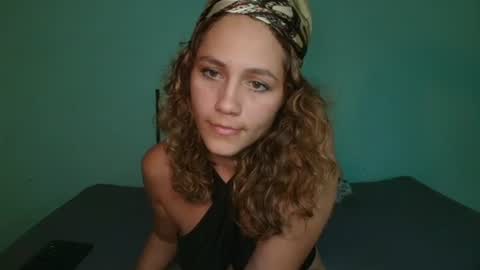 hi  soy   natural girl biki online show from July 5, 1:45 am
