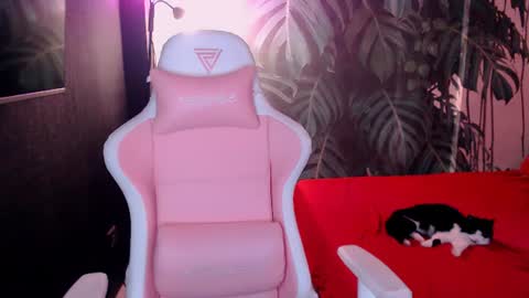 blablablablagirl online show from June 26, 4:52 pm