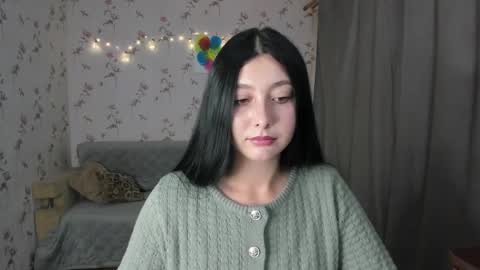 Snapshot of black_berry_bla_ck chatting on October 6, 12:11 pm black_berry_bla_ck online show from October 6, 12:11 pm